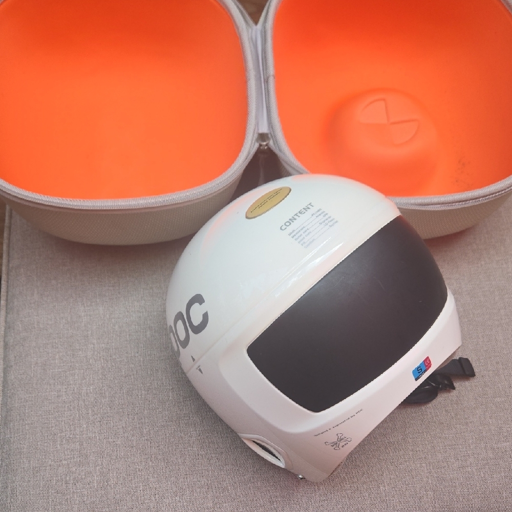 White POC Kuds Ski Helmet Small 53-54 with Orange Case